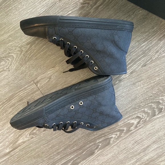 Gucci Men's Black High-Top Sneakers - Picture 3 of 5